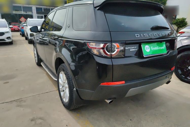 Used Land Rover Discovery Sport 2017 2.0T SE Exterior 2