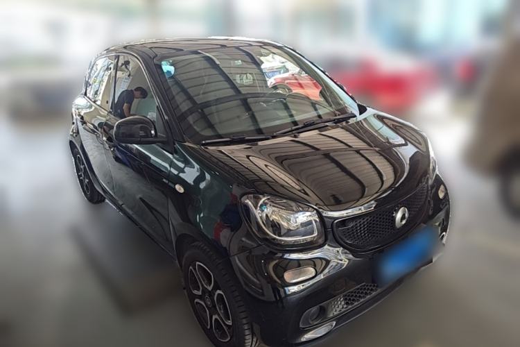 Used smart forfour 2016 0.9T 66 kW Pioneer Edition