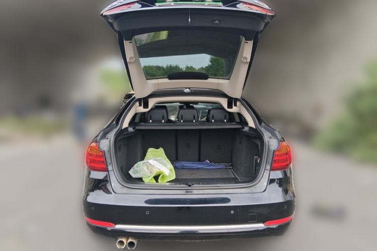 Used BMW 3 Series GT 2013 328i Sport Design Package Trunk
