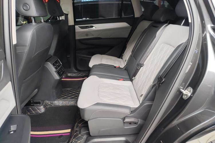 Used Volkswagen Tavendor 2023 380TSI Four-Wheel Drive R-Line Cruise Edition