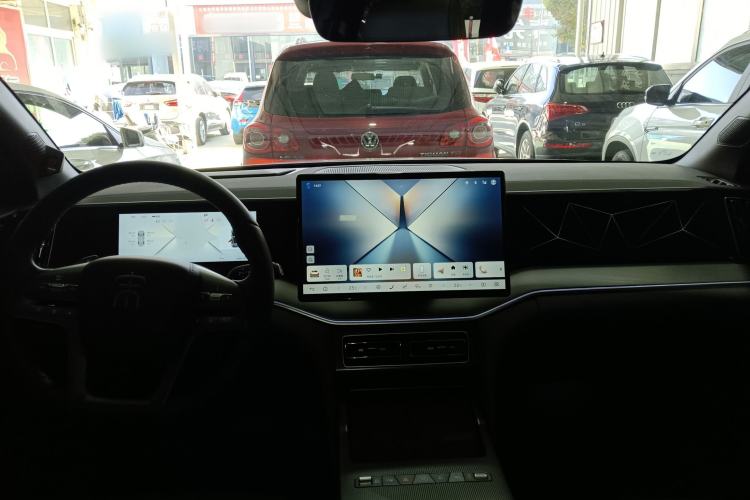 Used BYD Song L DM-i 2026 Model 200KM Superior Version
