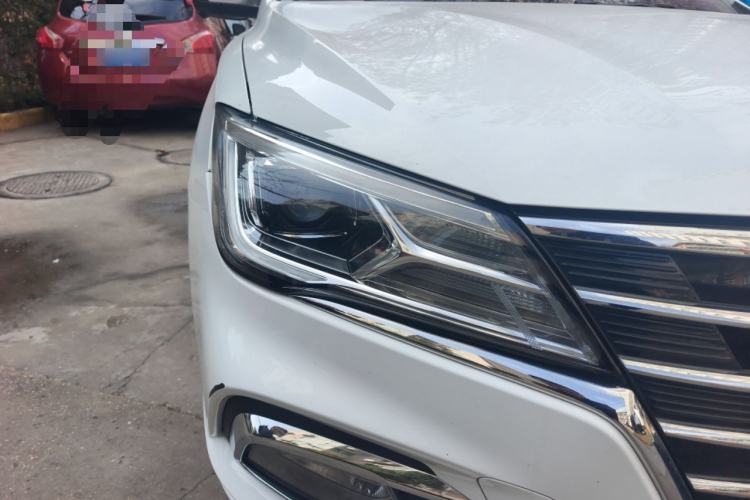 Used Roewe i5 2020 1.5L Automatic 4G Connect Luxury Flagship Edition
