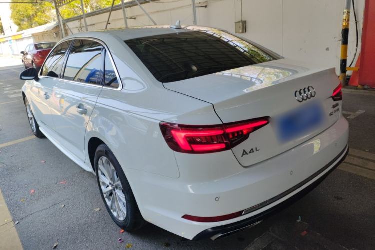 Used Audi A4L 2018 30th Anniversary Edition 40 TFSI Trendy Model
