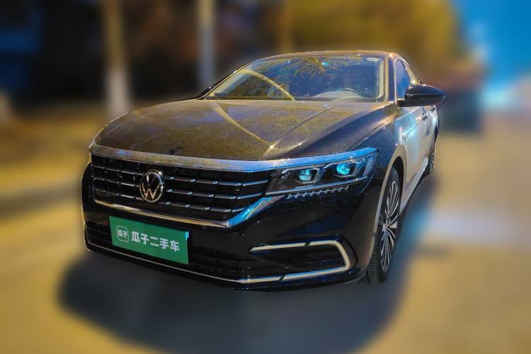 Used Volkswagen Passat 2020 Revised Version 330TSI Luxury Edition China VI Standard