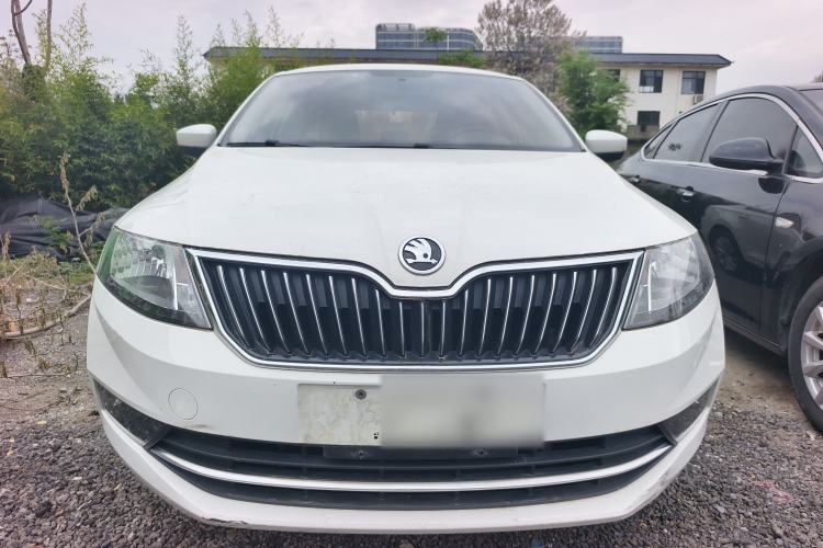 Used Skoda Rapid 2018 1.6L Automatic Comfort Edition Front