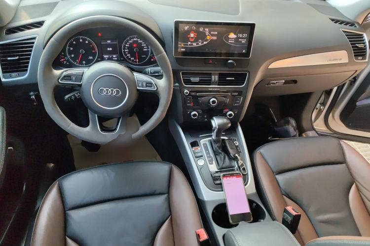 Used Audi Q5 2017 Plus 40 TFSI Technology Model