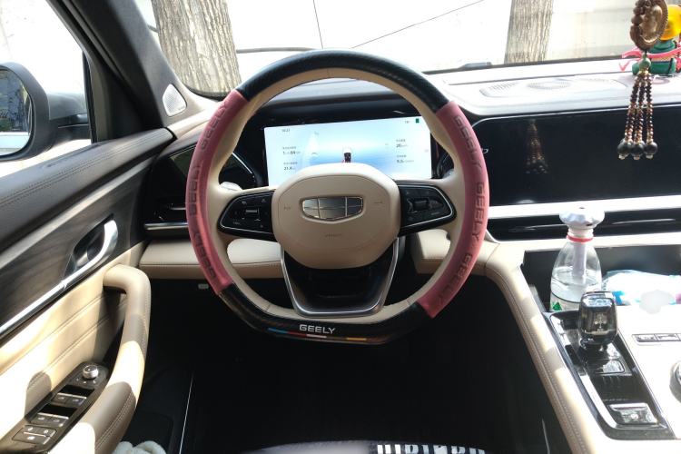 Used Geely Auto Monjaro L 2025 Dongfang Yao 2.0TD Automatic Lanxing Edition
