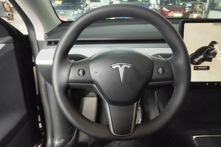 Used Tesla Model Y 2024 Rear-Wheel-Drive Version
