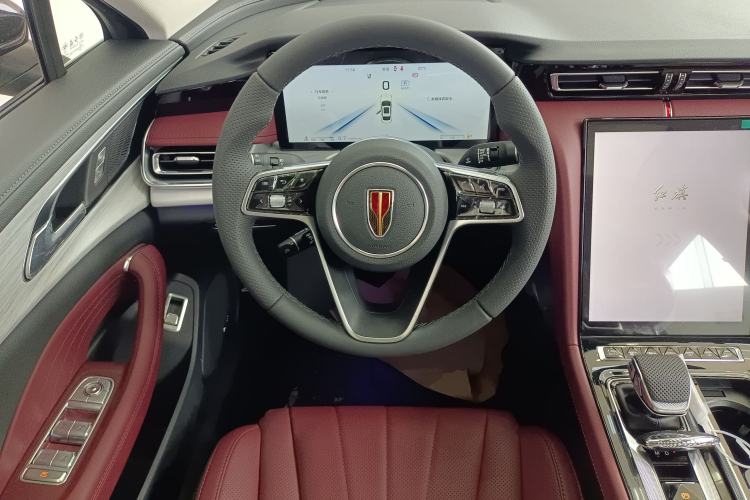 Used Hongqi H5 2025 2.0T Automatic Flag Edition – 500 000 Units Commemorative Version