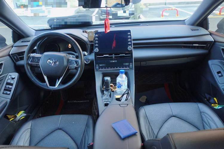 Used Toyota Avalon 2019 2.5L Touring Premium Version China VI Standard