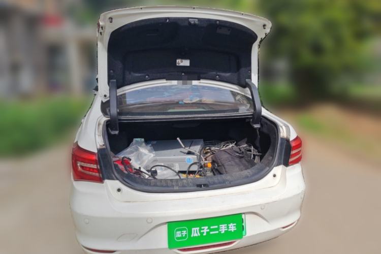 Used BYD Qin New Energy 2017 1.5T Luxury Model Trunk