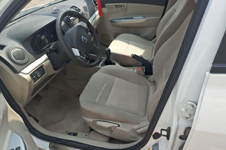 Used CHANGAN Alsvin V5 2012 1.5L Manual Sport Version China IV Standard
