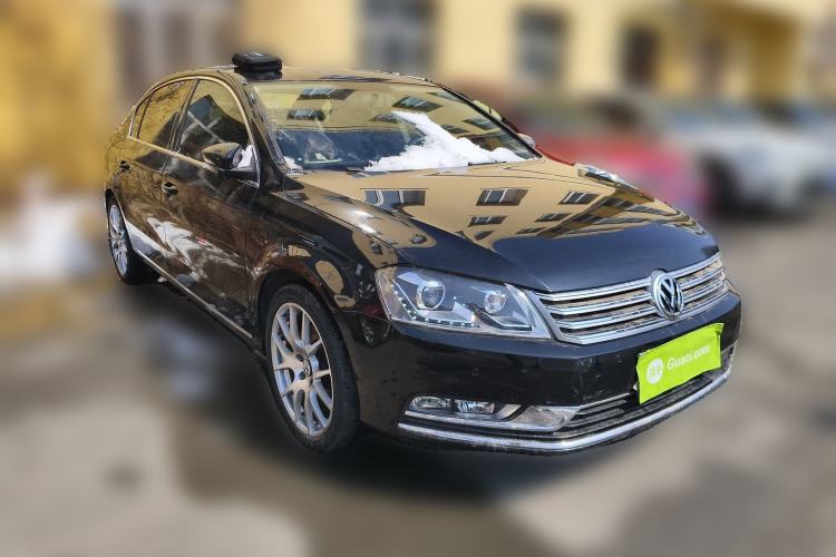 Used Volkswagen Magotan 2016 1.8TSI Smart Comfort Model Front Right 45 Deg