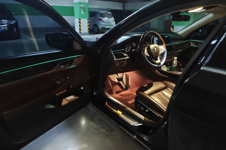 Used BMW 7 Series 2016 730Li Luxury Model