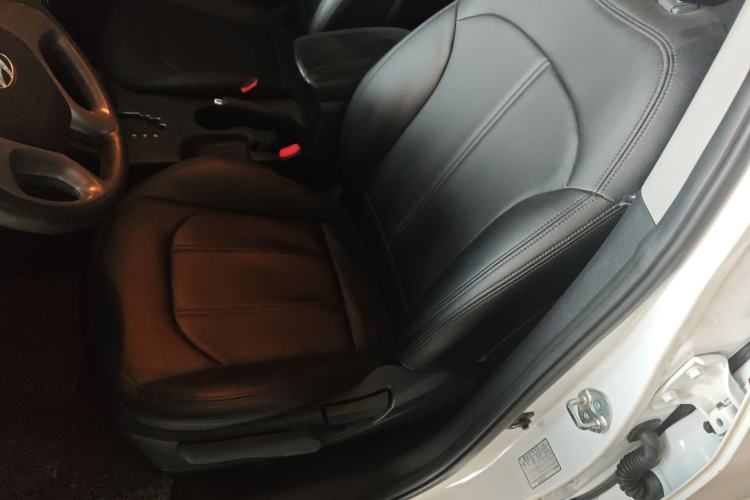 Used Hyundai ix35 2015 2.0L Automatic 2WD Comfort Edition China IV Standard
