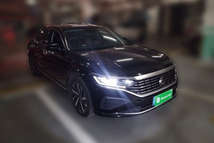 Used Volkswagen Passat 2023 Revised 380TSI Luxury Edition
