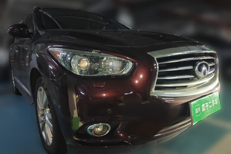 Used Infiniti QX60 2014 2.5 S/C Hybrid Two-Wheel Drive Excellence Edition Front Right 45 Deg