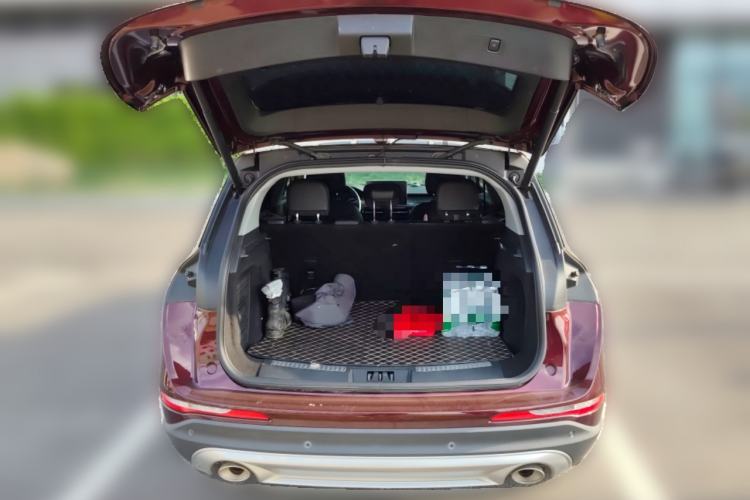 Used Lincoln Corsair 2021 2.0T Two-Wheel Drive Deluxe Edition Trunk