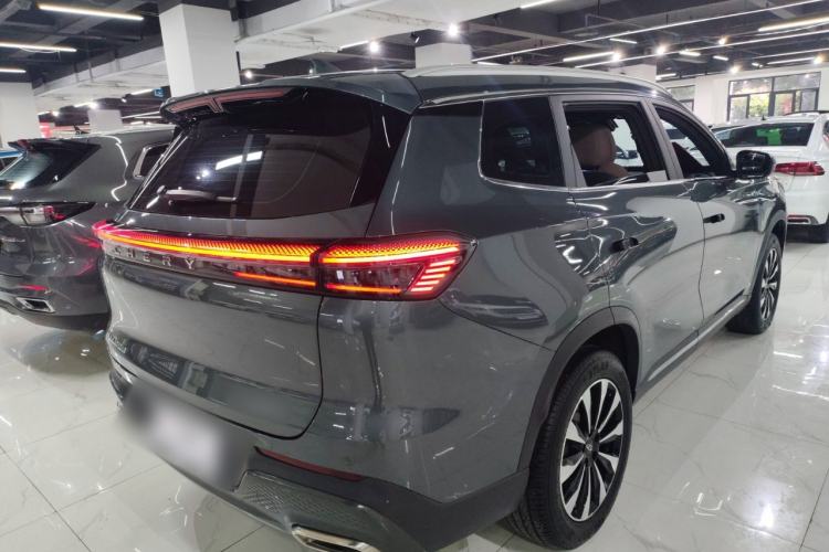 Used Chery Tiggo 8 PLUS 2025 290TGDI DCT Prestige 5-Seater Rear Right 45 Deg