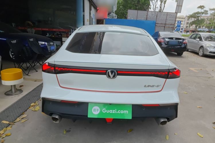Used CHANGAN UNI-V 2023 1.5T Prestige Model