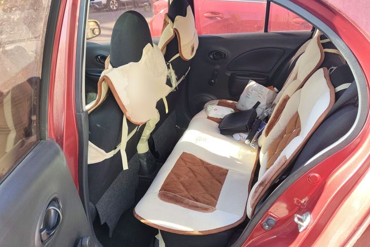 Used Nissan March 2015 1.2L Manual Easy-Enjoy Version
