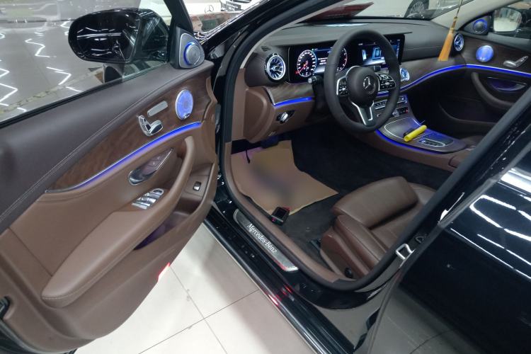 Used Mercedes-Benz E-Class 2019 E 200 L
