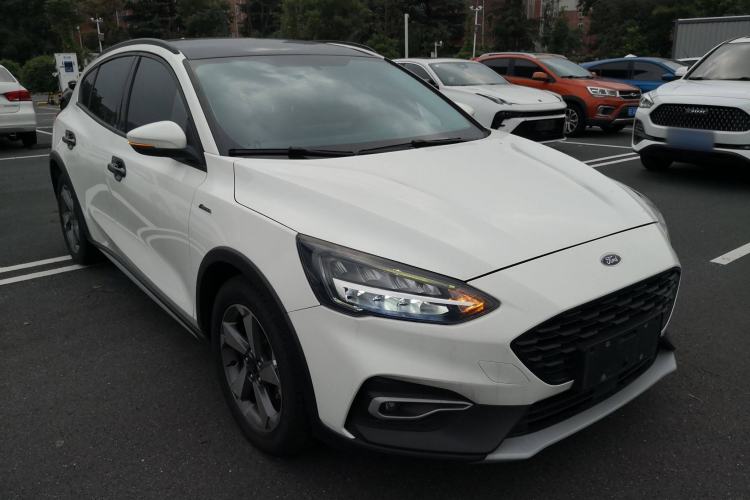 Used Ford Focus Active 2021 EcoBoost 180 Automatic Trendy Model
