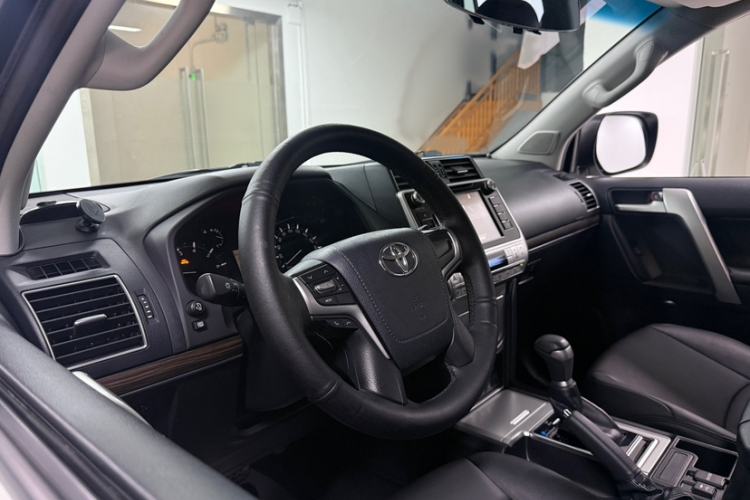 Used Toyota Prado 2018 3.5L Automatic TX
