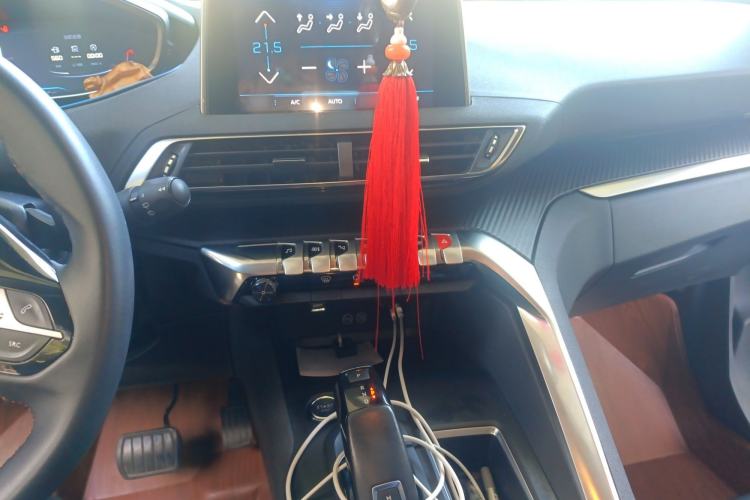 Used Peugeot 5008 2017 380THP 7-Seater Elite Edition
