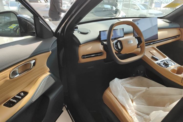 Used Geely Galaxy Xingjian 7 EM-i 2026 Model 135km Smart Navigation Version Driver Seat