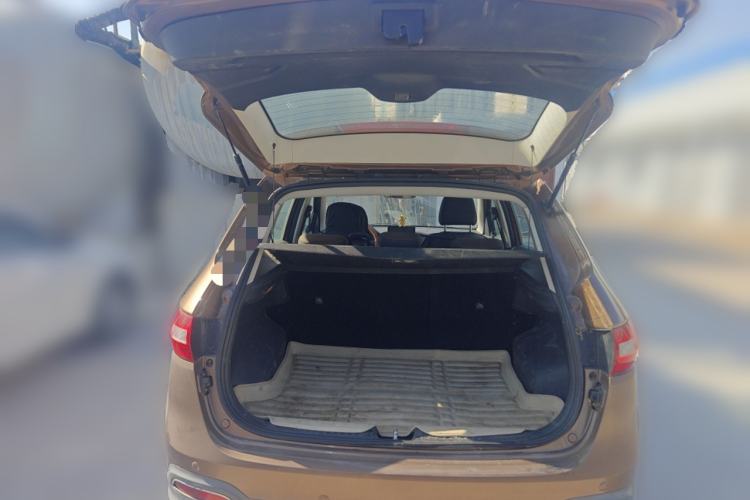 Used FAW Senya R7 2016 1.6L Manual Smart Version
