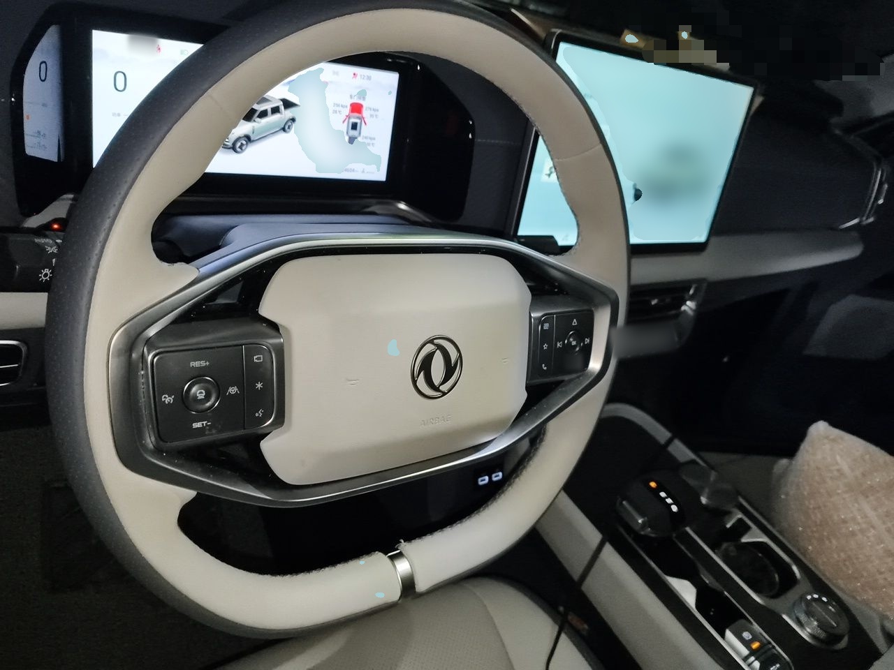 Dongfeng Zhengzhou Nissan Z9 GE PHEV 2025 Model 135KM All-Wheel-Drive Luxury Edition — снимка 10