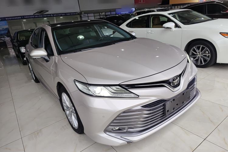 Used Toyota Camry 2019 2.5G Luxury Edition China VI Standard