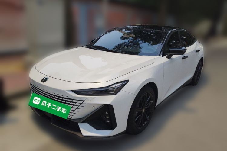 Used CHANGAN UNI-V 2023 1.5T Prestige Model