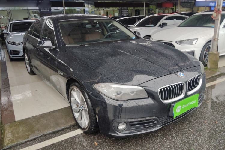 Used BMW 5 Series 2014 528Li Leading Model
