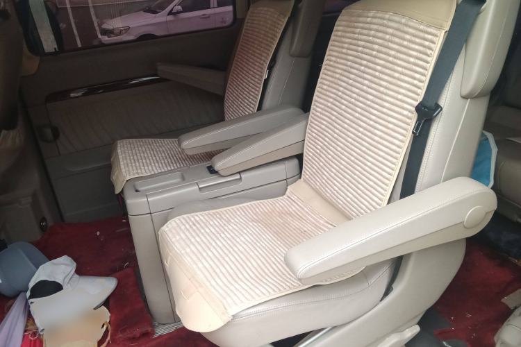 Used Mercedes-Benz Viano 2010 2.5L Prestige Edition
