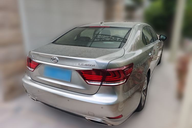 Used Lexus LS 2014 460L
