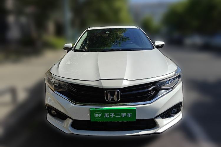 Used Honda Envix 2019 180TURBO CVT Prestige Edition China VI
