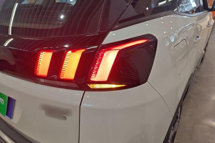 Used Peugeot 4008 2017 350THP Elite Edition Right Rear Taillight