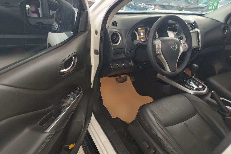 Used Nissan Terra 2020 2.5L XV 4WD Automatic Four-Wheel Drive Flagship Edition
