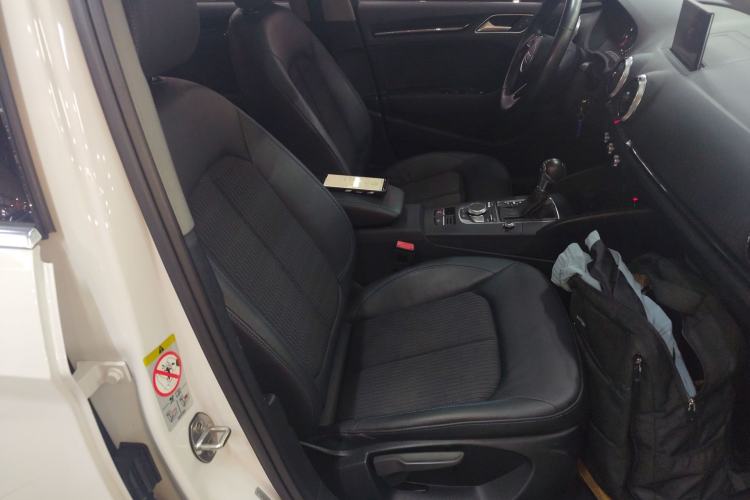 Used Audi A3 2020 Limousine 35 TFSI Fashion Edition China VI Emission Standard