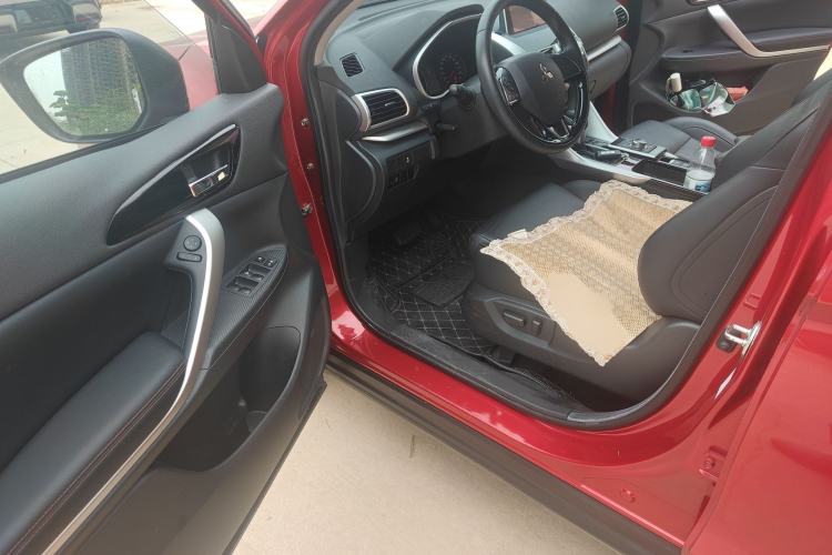 Used Mitsubishi Eclipse Cross 2019 1.5T CVT Two-Wheel Drive Dream Edition China VI Standard