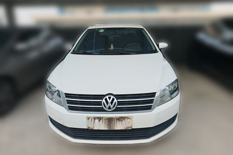 Used Volkswagen Lavida 2013 Revised Classic 1.6L Manual Fashion Edition
