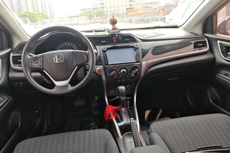 Used Honda Crider 2013 1.8L automatic luxury edition