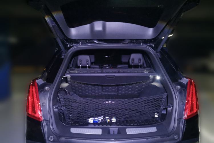 Used Cadillac XT5 2016 28T Four-Wheel-Drive Leading Model Trunk