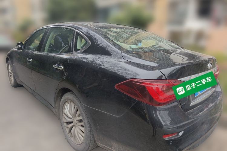 Used Infiniti Q70 2017 Q70L 2.5L Enjoyment Edition
