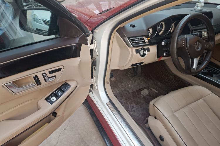 Used Mercedes-Benz E-Class 2015 E 260 L Sport & Fashion Model