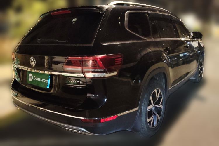 Used Volkswagen Teramont 2017 380TSI Four-Wheel Drive Luxury Edition Rear Right 45 Deg