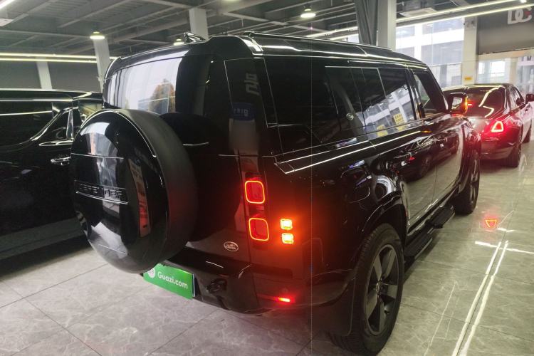 Used Land Rover Defender 2024 110 3.0T P400 X-DYNAMIC HSE
