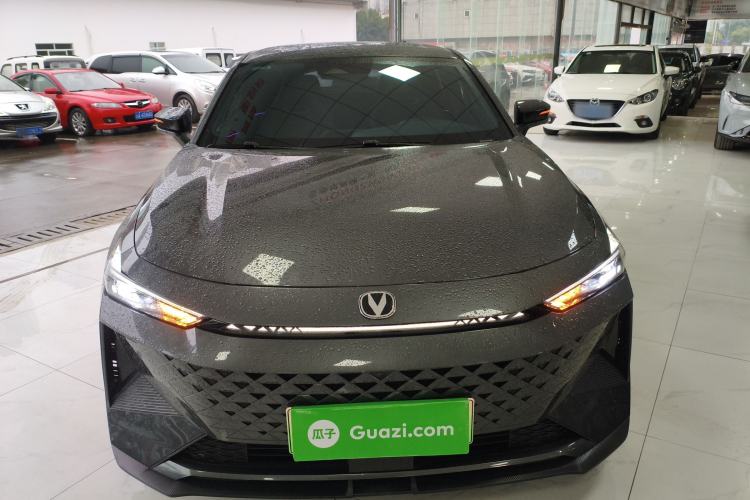 Used Changan UNI-V iDD 2024 Blue Whale Smart Electric iDD 136km ZhiKu Model